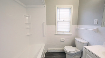 Geraldine Street Apartments Affordable pet-friendly apartment bathroom with shower/tub in Bethlehem, PA – Geraldine Street Apartments
