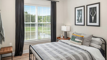 The Ridge at Readington Luxury garden apartment second bedroom in Whitehouse Station, NJ – The Ridge at Readington