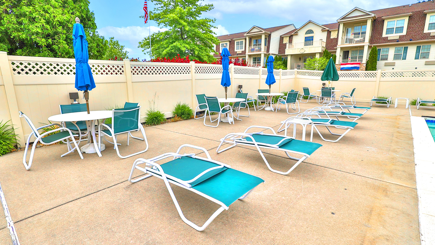 Horizons at the Village at Whitehall Outdoor pool area at adult community rental Lehigh County, Pennsylvania - Horizons at The Village at Whitehall