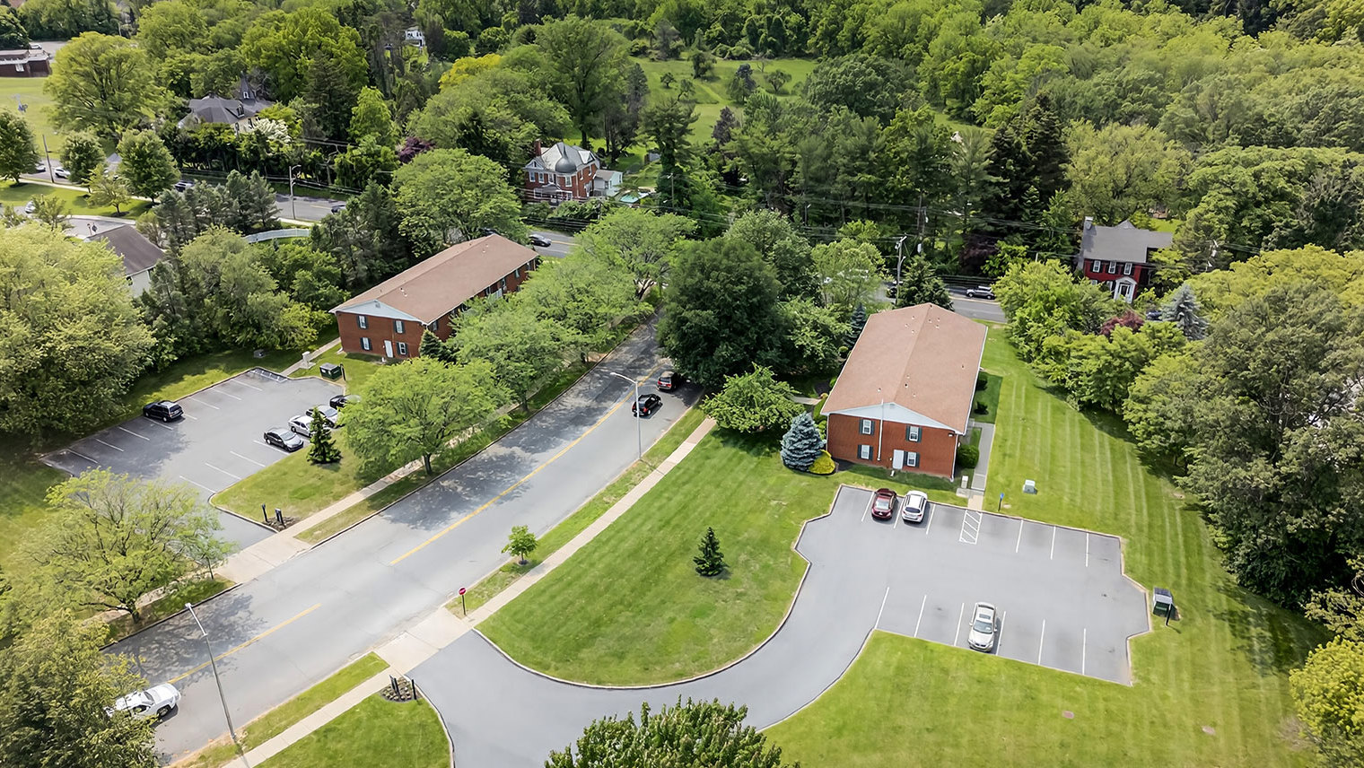 The Meadows at Lehigh Aerial view of pet-friendly apartments and townhomes in Bethlehem, PA – Meadows at Lehigh