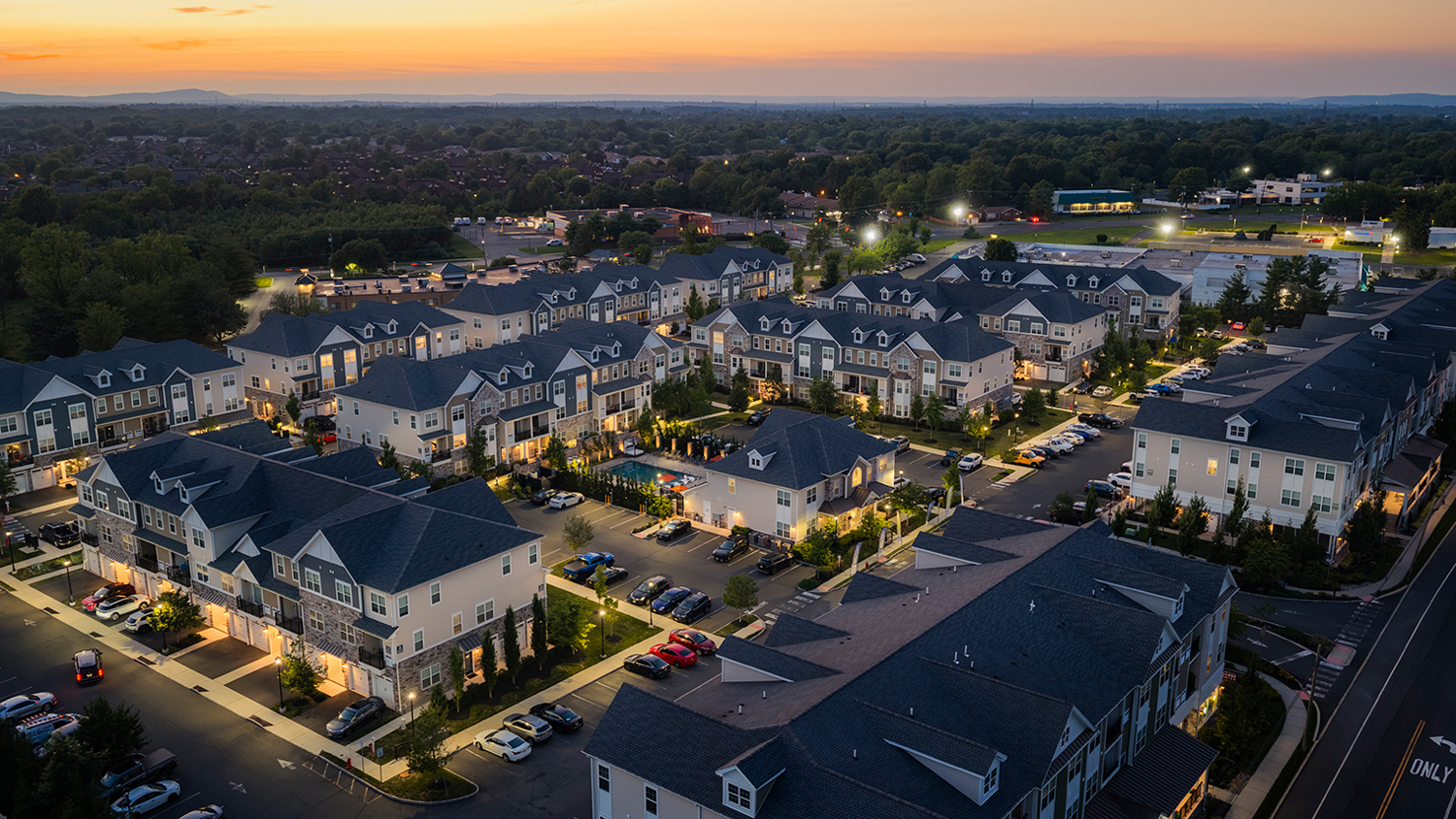 Luxury apartment rentals in Hillsborough, NJ – Hillsborough Village Center