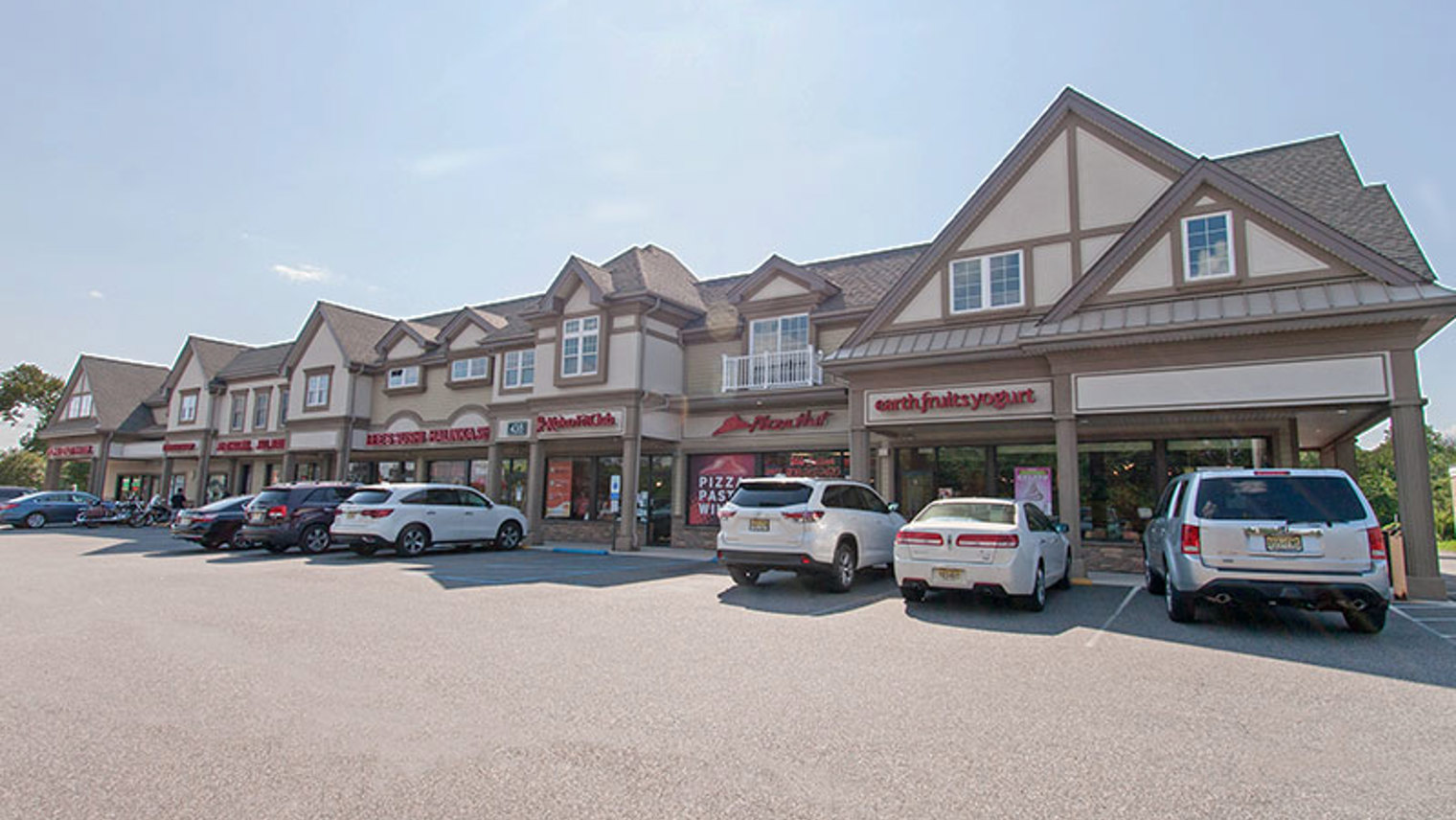 The Shoppes at Woods Tavern