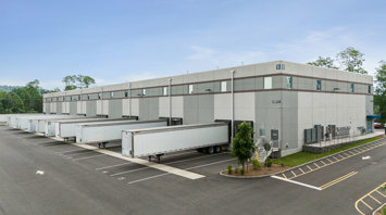 Flemington Junction Business Center Large warehouse spaces for lease with heavy floor load and loading docks in Flemington, NJ – Flemington Junction Business Center
