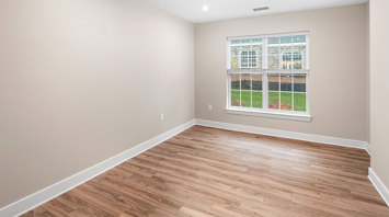 The Ridge at Readington Pet friendly apartment primary bedroom in Whitehouse Station, NJ – The Ridge at Readington