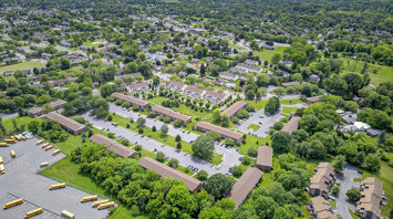 The Meadows at Lehigh Aerial view of 1-2 bedroom apartments and 3-bedroom townhomes in Bethlehem, PA – Meadows at Lehigh