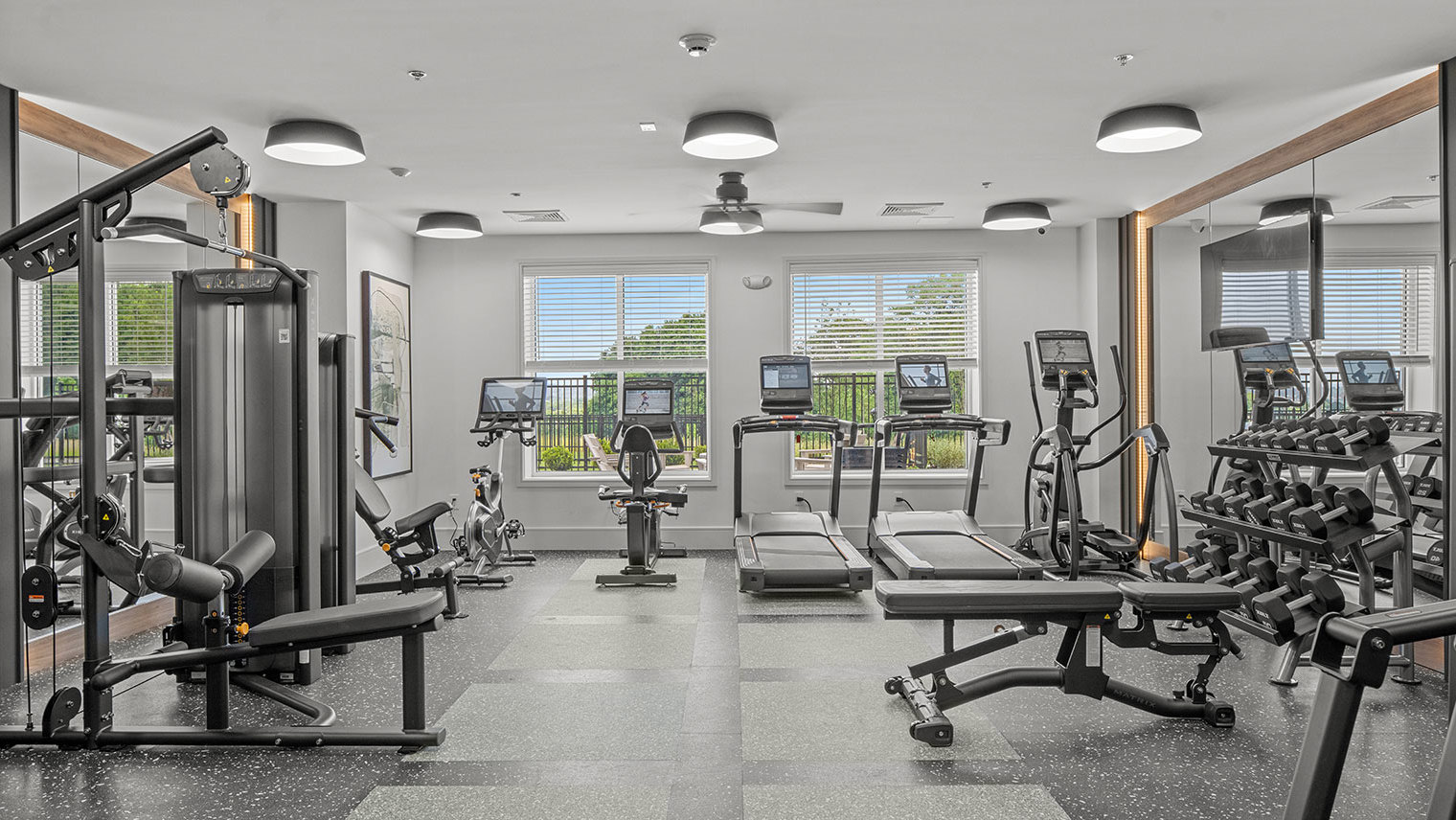 Monte View at Pohatcong Luxury apartment rentals with a gym in Pohatcong, NJ – Monte View at Pohatcong