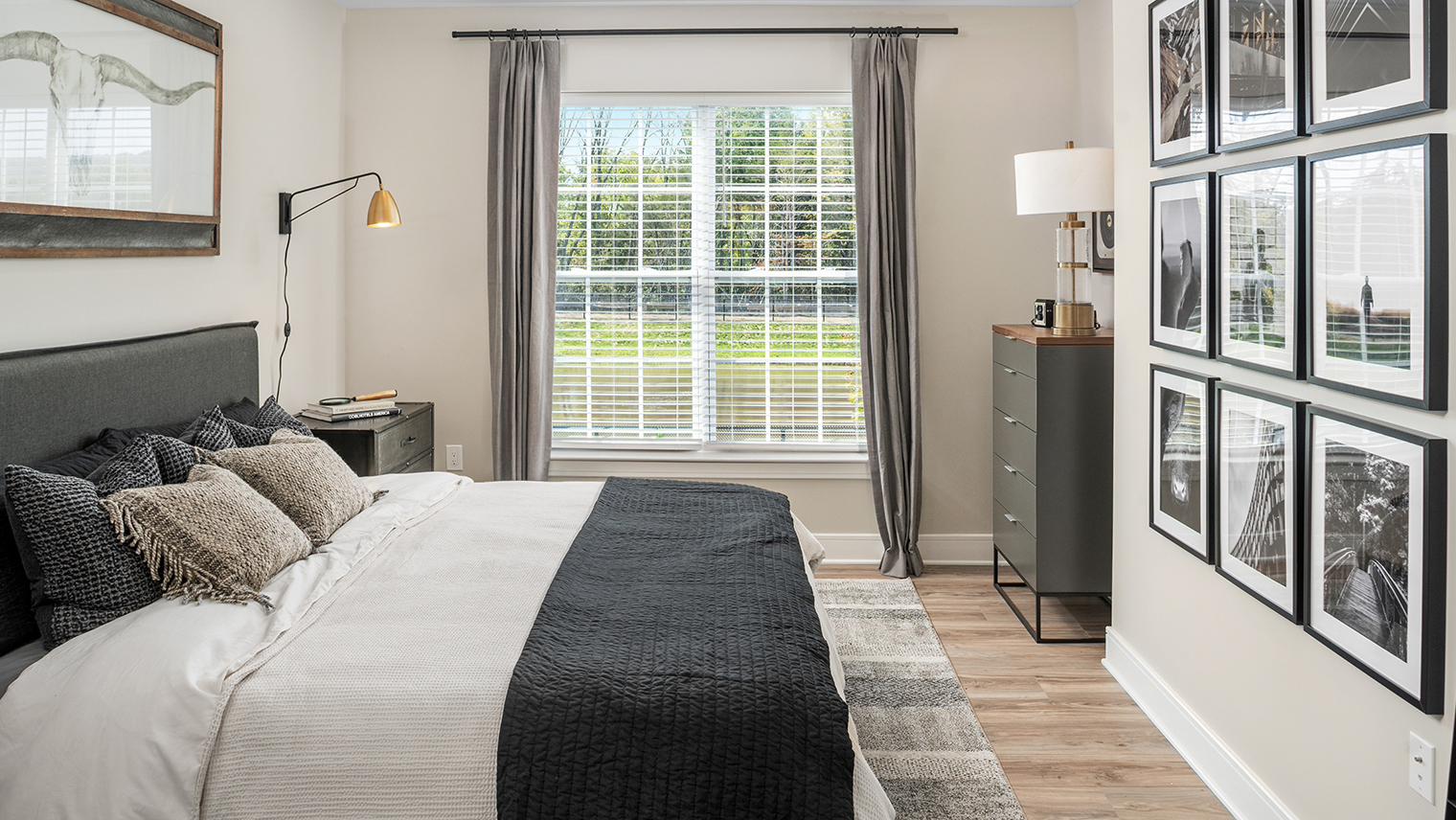 The Ridge at Readington Luxury garden apartment primary bedroom in Whitehouse Station, NJ – The Ridge at Readington