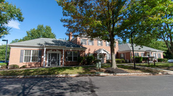 Montgomery Commons Dental office for lease near me Princeton, New Jersey - Montgomery Commons
