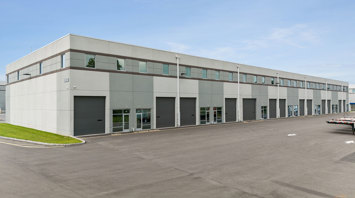 Flemington Junction Business Center Large warehouse spaces for lease with heavy floor load and loading docks in Flemington, NJ – Flemington Junction Business Center