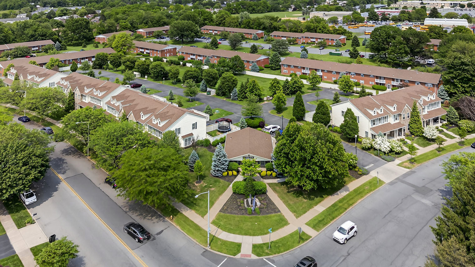 The Meadows at Lehigh Aerial view of apartments and townhomes leasing office in Bethlehem, PA – Meadows at Lehigh