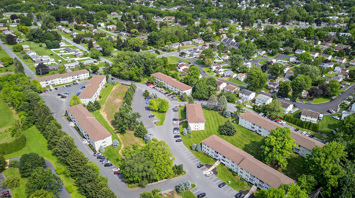 The Hills at Lehigh Aerial view of 1 and 2 bedroom apartments for rent in Bethlehem, PA – Hills at Lehigh