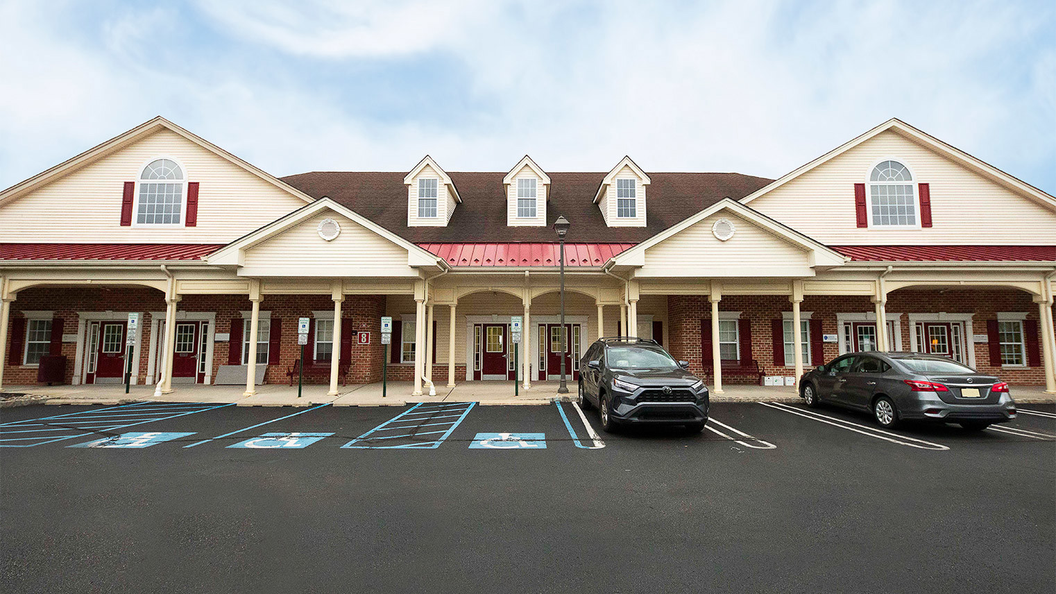 Branchburg Commons Turn-key office spaces for rent in Branchburg, New Jersey - Branchburg Commons
