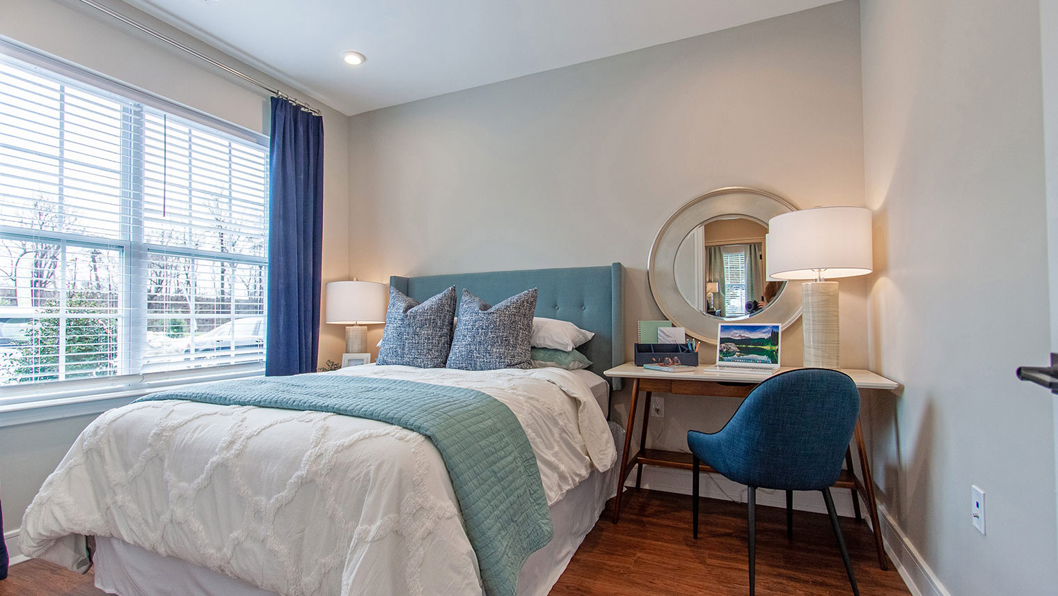 Horizons at Autumn Ridge 55+ active adult garden apartment second bedroom in Lopatcong, NJ – Horizons at Autumn Ridge
