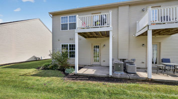 The View at Mackenzi Garden apartment with balcony in York, PA – The View at Mackenzi