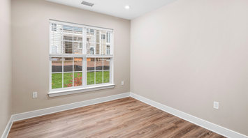 The Ridge at Readington Pet friendly apartment second bedroom in Whitehouse Station, NJ – The Ridge at Readington