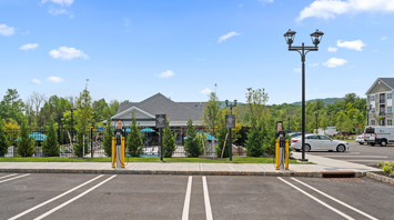 The Ridge at Readington Luxury apartments with electric car charging stations in Whitehouse Station, NJ – The Ridge at Readington