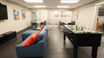 The Pinnacle at 65 Luxury pet friendly apartment rentals with lounge and game room in Bethlehem, PA – The Pinnacle @ 65