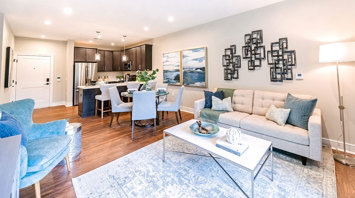 Horizons at Autumn Ridge 55+ active adult garden apartment kitchen, dining and living room in Lopatcong, NJ – Horizons at Autumn Ridge