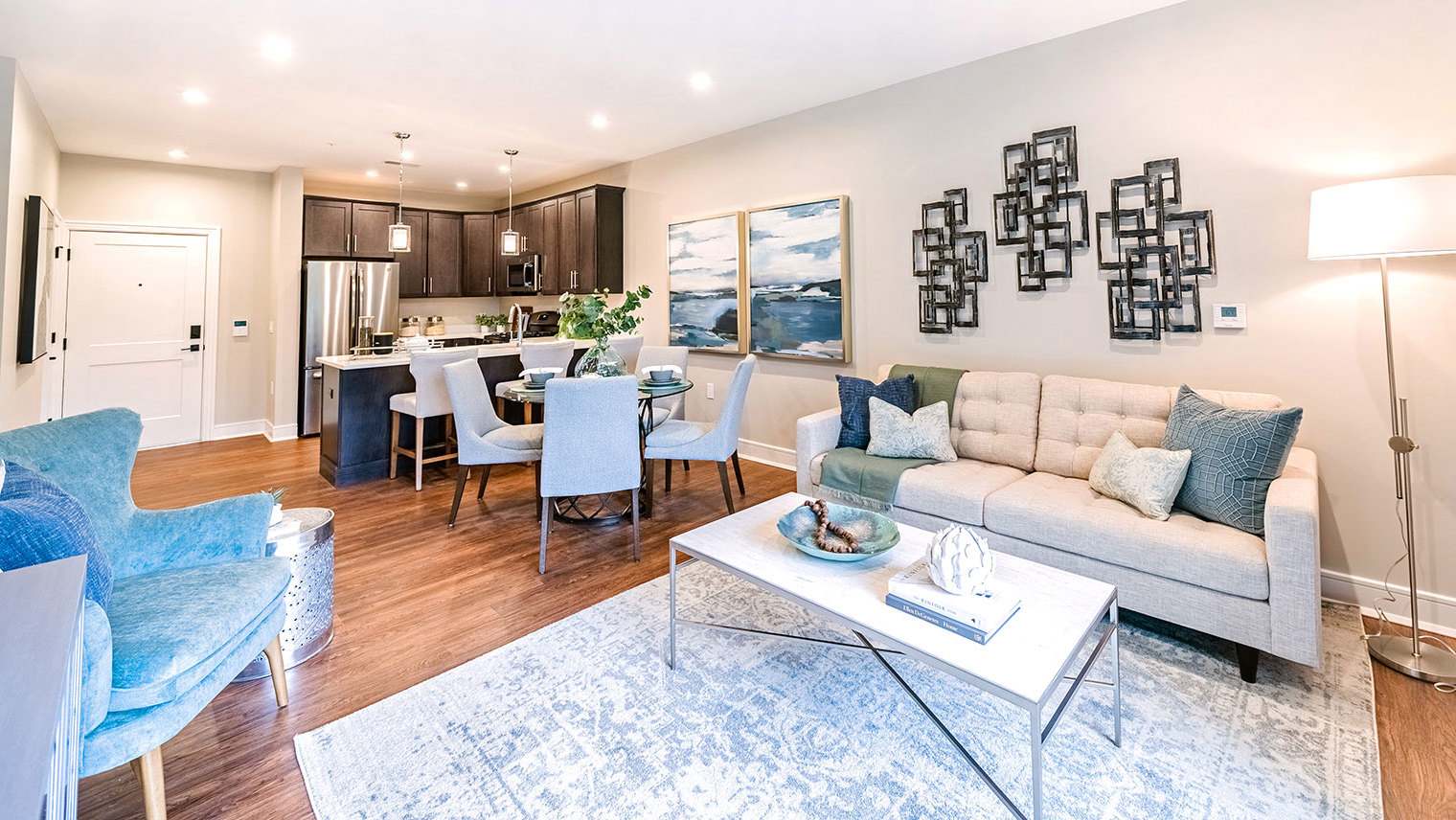 Horizons at Autumn Ridge 55+ active adult garden apartment kitchen, dining and living room in Lopatcong, NJ – Horizons at Autumn Ridge