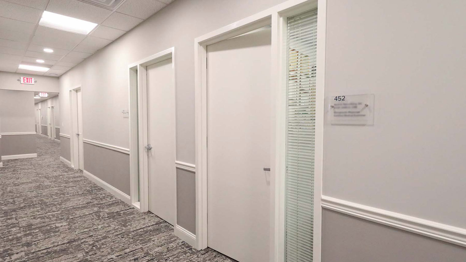 Suite Life at Branchburg Commons Shared, short-term office space hallway in Branchburg, NJ – Suite Life at Branchburg Commons
