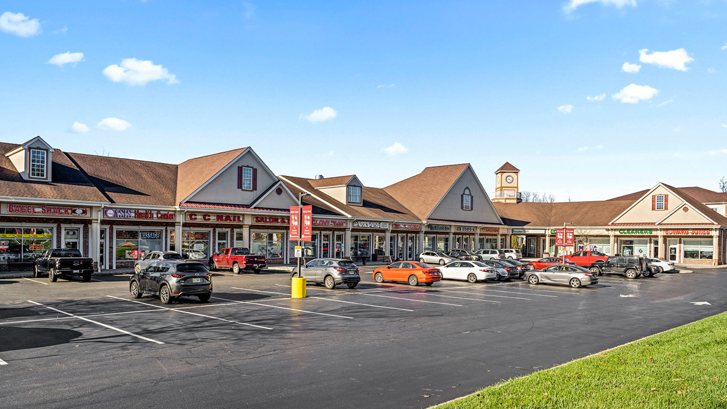 Strykers Crossing Shopping Center