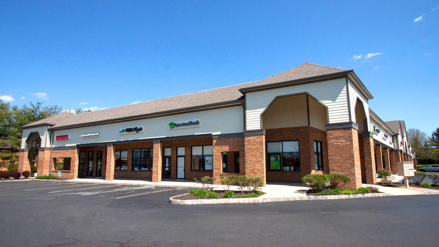 Larken Associates Inks Retail Leases to Bring New Brewery and Taekwondo Studio to Lawrenceville, NJ Shopping Center
