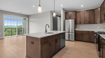 Monte View at Pohatcong Luxury elevator building apartment kitchen with an island andspacious great room in Pohatcong Twp, NJ – Monte View at Pohatcong