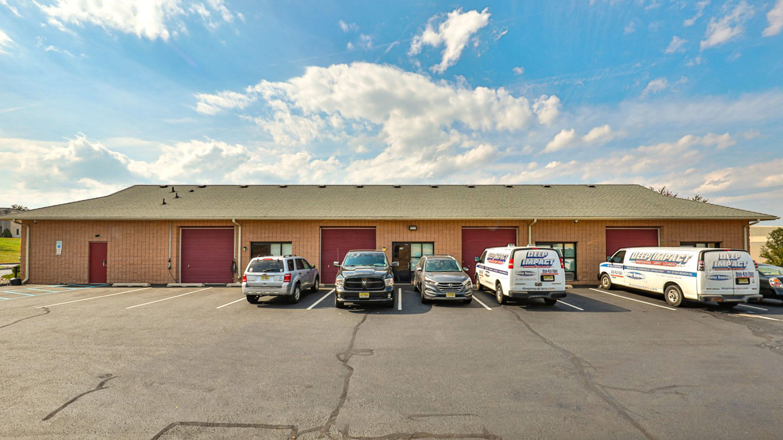 Larken Mini Office Warehouse HBC Larken Mini Office Bldg 5B