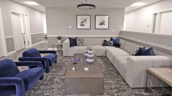 Suite Life at Branchburg Commons Fully furnished office suites’ lounge in Branchburg, NJ – Suite Life at Branchburg Commons