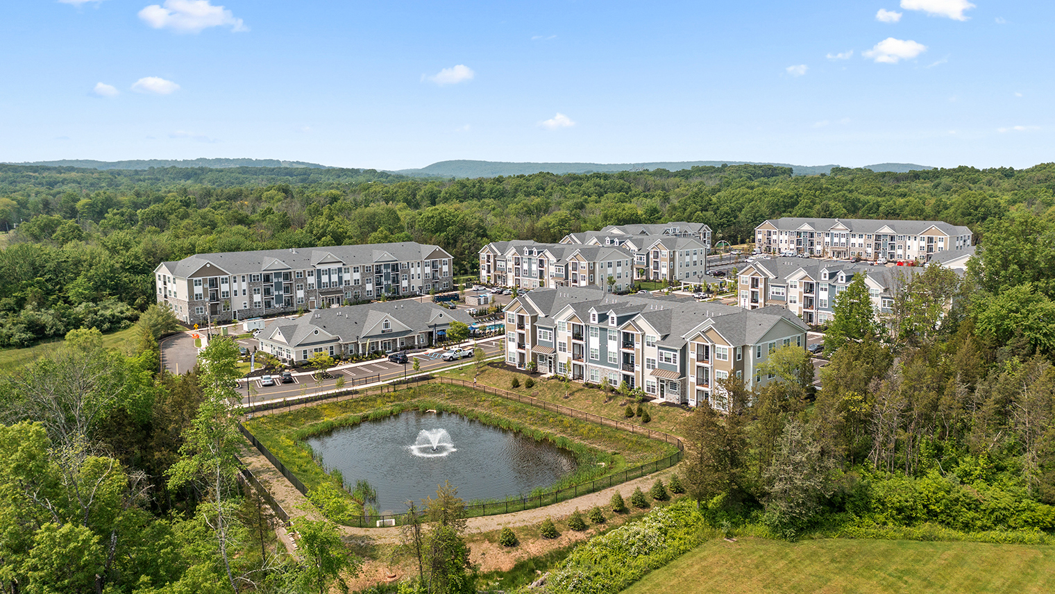 The Ridge at Readington Luxury apartment rentals in Whitehouse Station, NJ – The Ridge at Readington