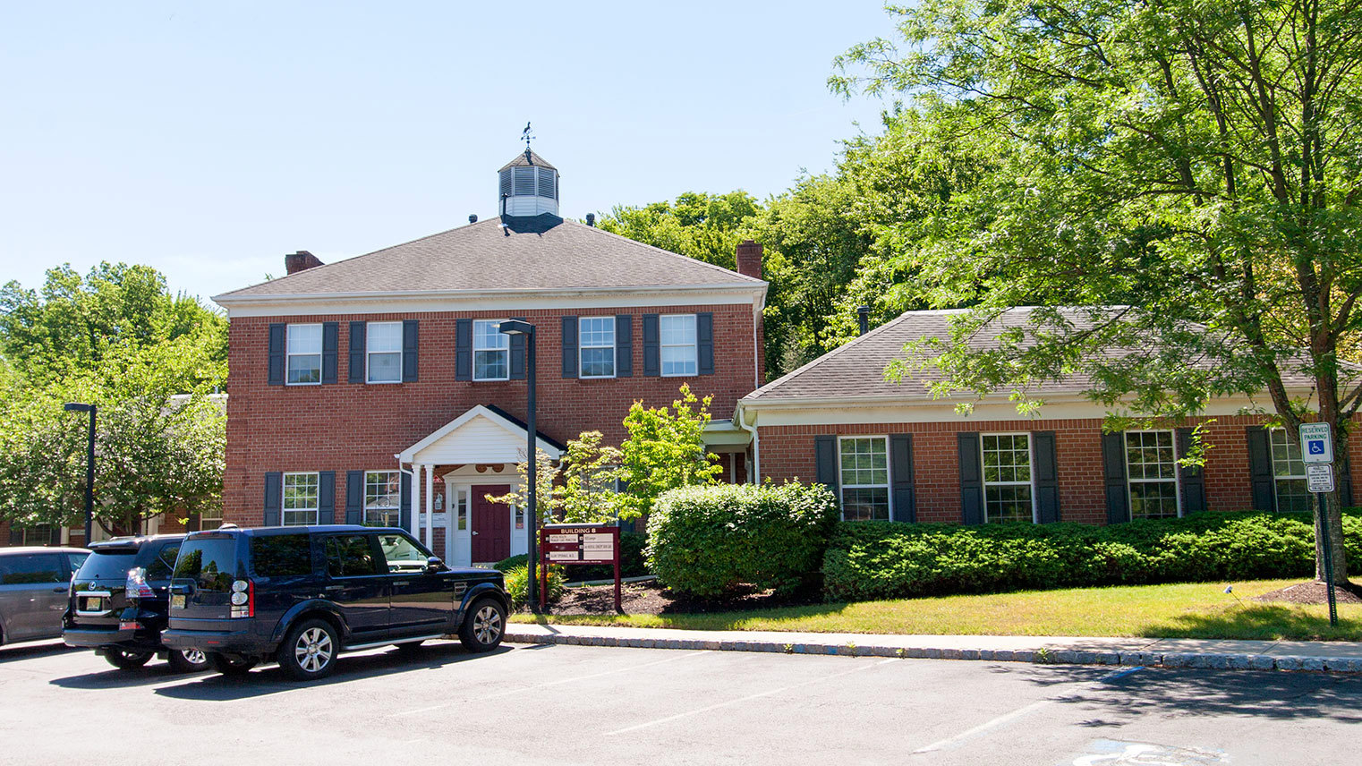 Montgomery Commons Professional office spaces for lease Princeton, New Jersey - Montgomery Commons