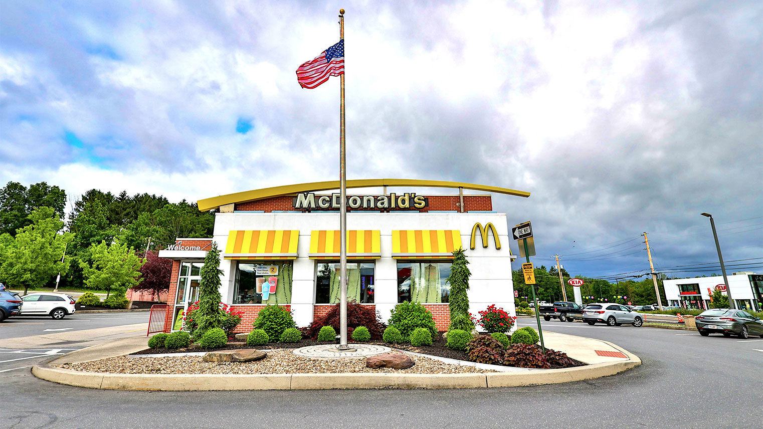 Carbon Plaza Mcdonalds 2