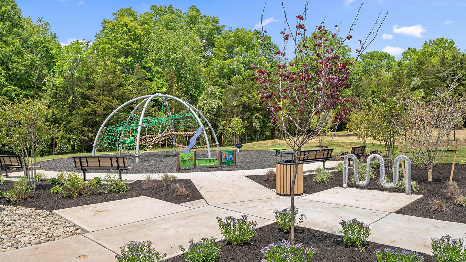 The Ridge at Readington Luxury apartments with tot lot in Whitehouse Station, NJ – The Ridge at Readington