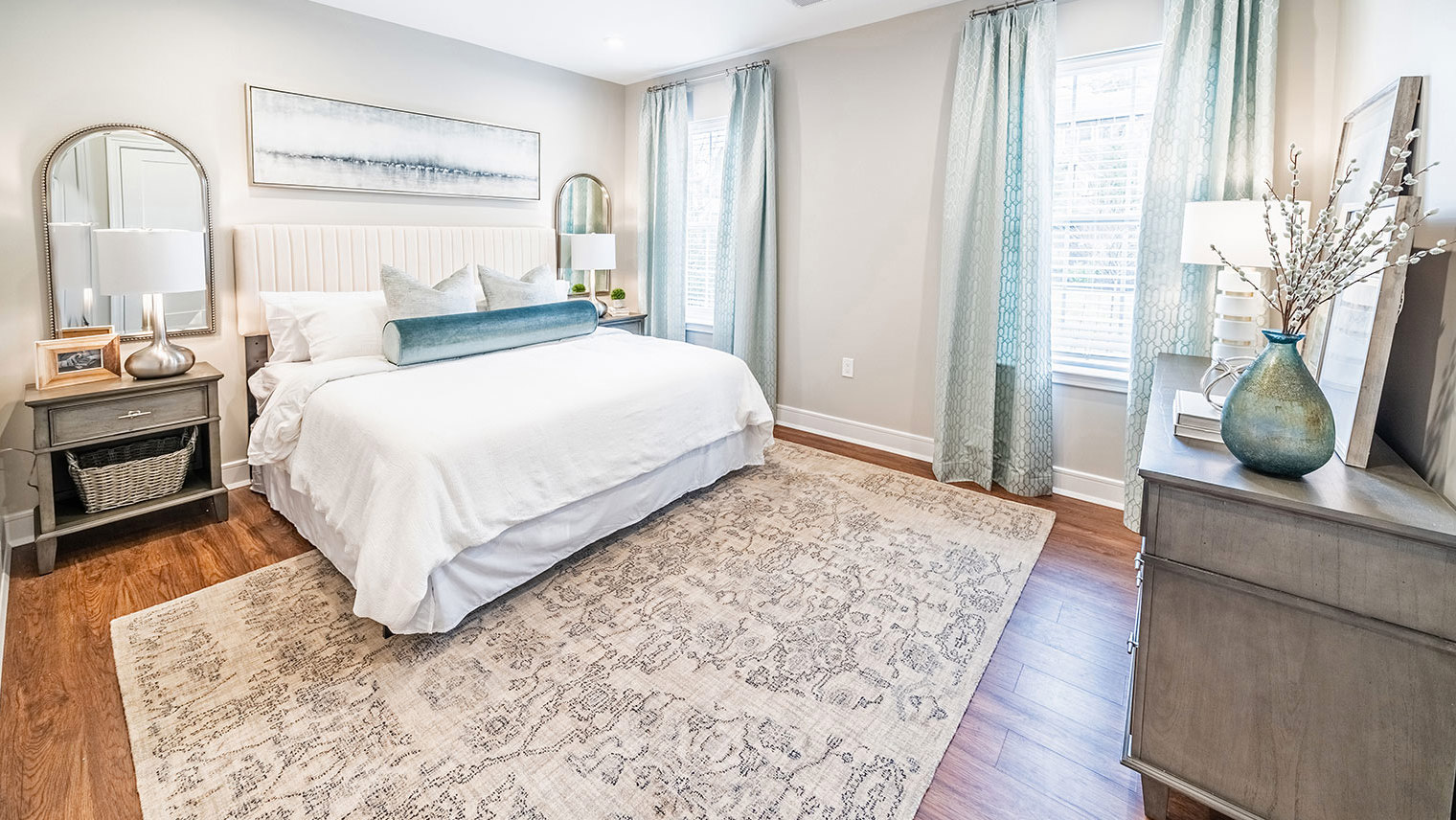 Horizons at Autumn Ridge 55+ active adult garden apartment primary bedroom in Lopatcong, NJ – Horizons at Autumn Ridge