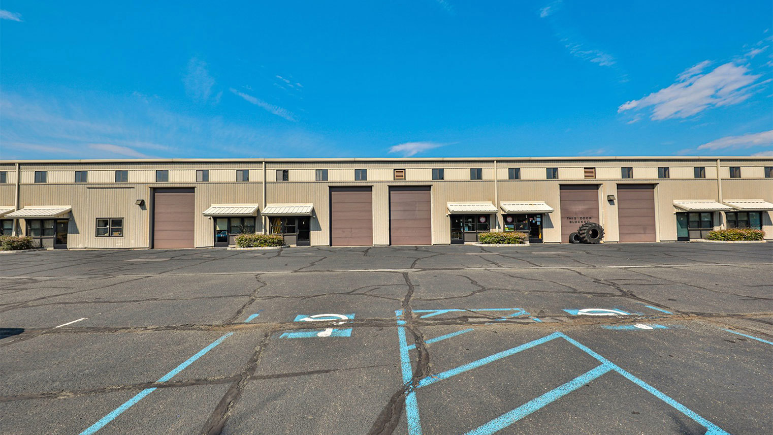 Hillsborough Business Center Laboratory suite for lease near me Hillsborough, New Jersey - Hillsborough Business Center