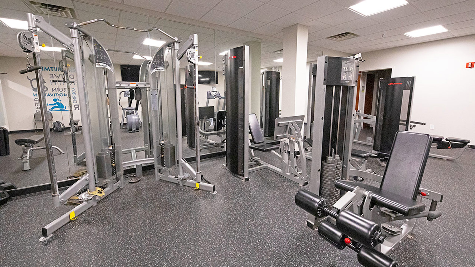 Branchburg Centre Build-to-suit professional office space for rent with fitness center in Branchburg, NJ – Branchburg Centre