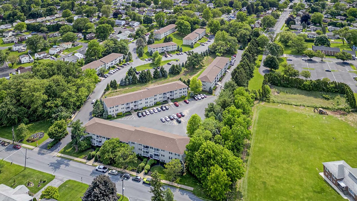 The Hills at Lehigh Aerial view of pet-friendly 1 and 2 bedroom apartments for rent in Bethlehem, PA – Hills at Lehigh