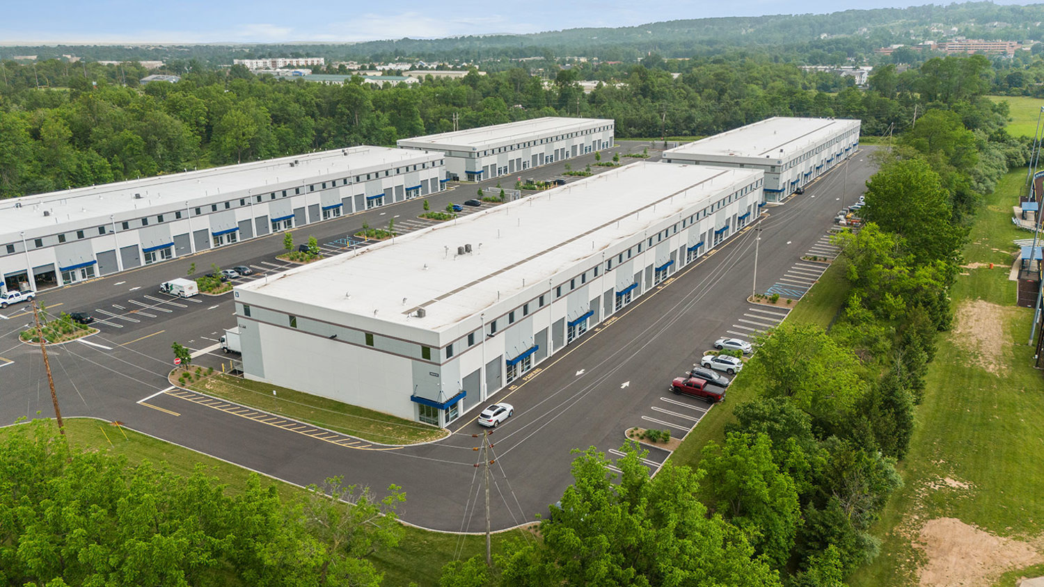 Industrial flex space for rent in Flemington, NJ – Flemington Junction Business Center