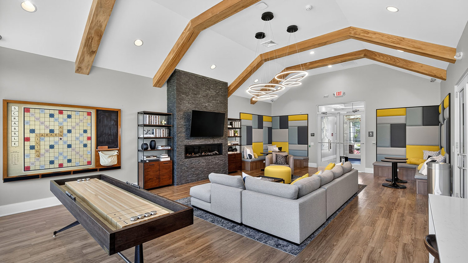 Garden apartments with lounge in York, PA – The Oaks at Copper Chase