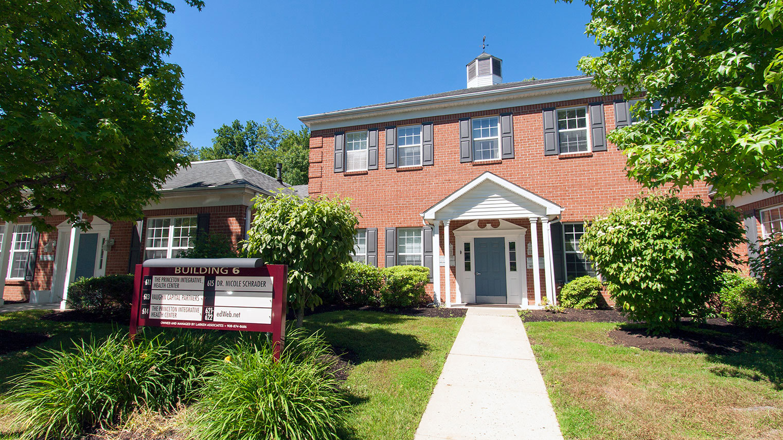 Montgomery Commons Business space for lease near me Princeton, New Jersey - Montgomery Commons