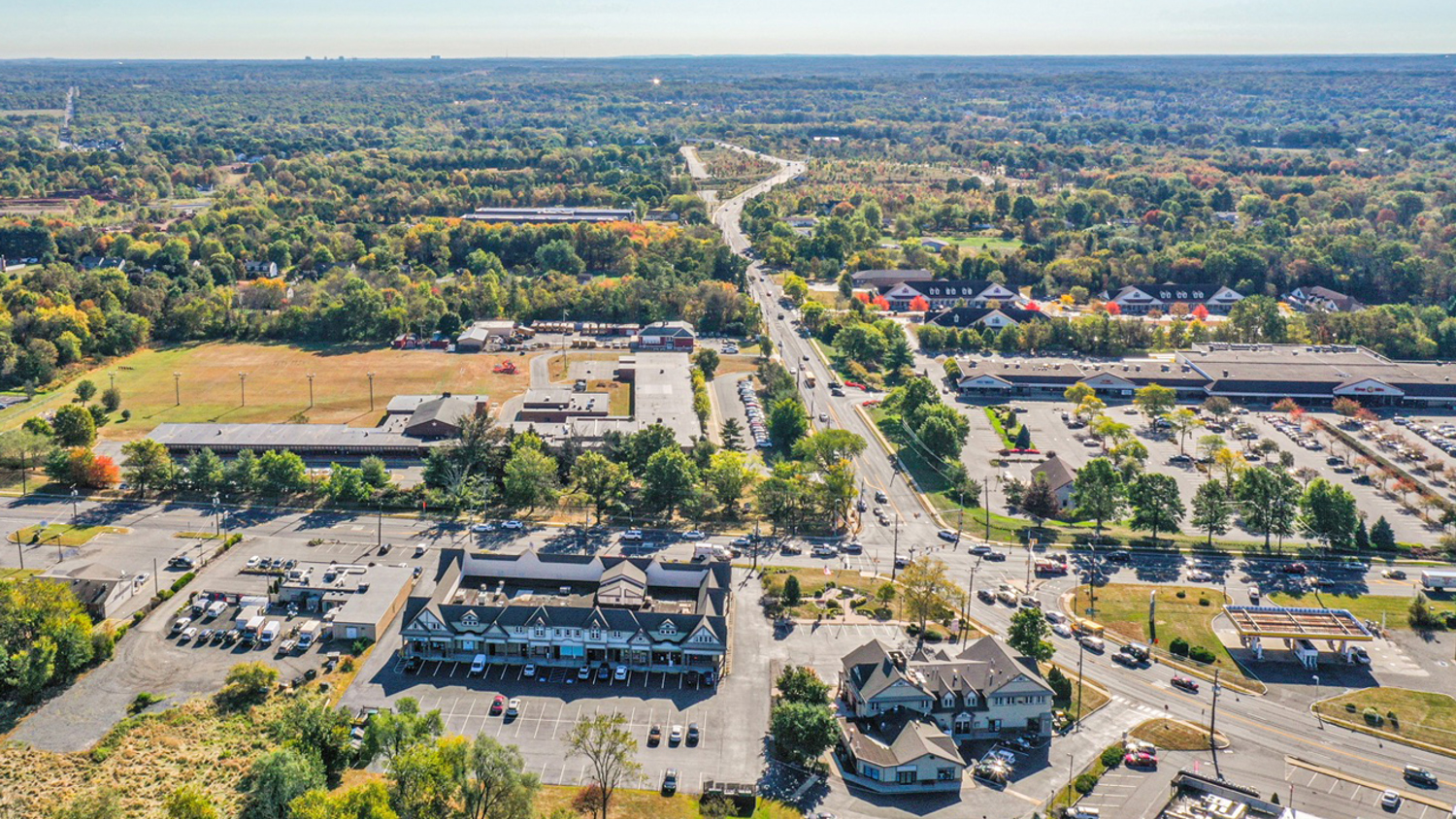 Larken Associates Negotiates Retail Lease to Bring Amwell Pharmacy to Hillsborough, NJ