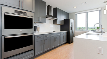 The Pinnacle at 65 Luxury apartment kitchen in Bethlehem, PA – The Pinnacle @ 65