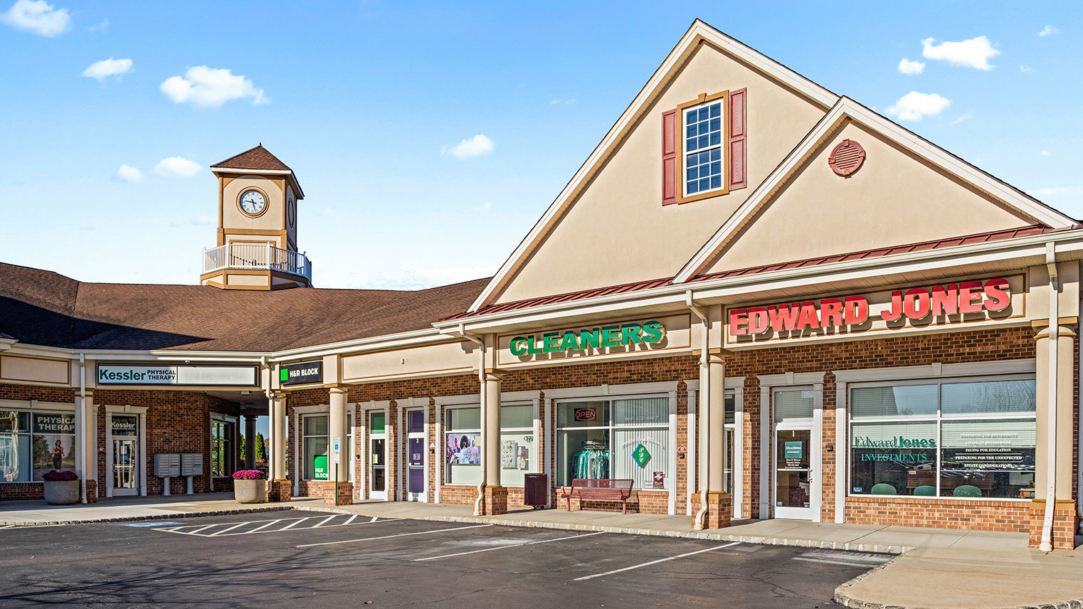 Strykers Crossing Shopping Center Strykers Crossing Shopping Center
