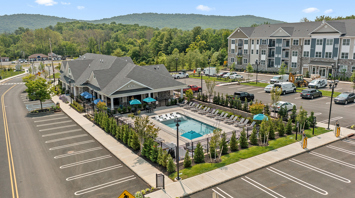 The Ridge at Readington Luxury apartments with outdoor pool in Whitehouse Station, NJ – The Ridge at Readington