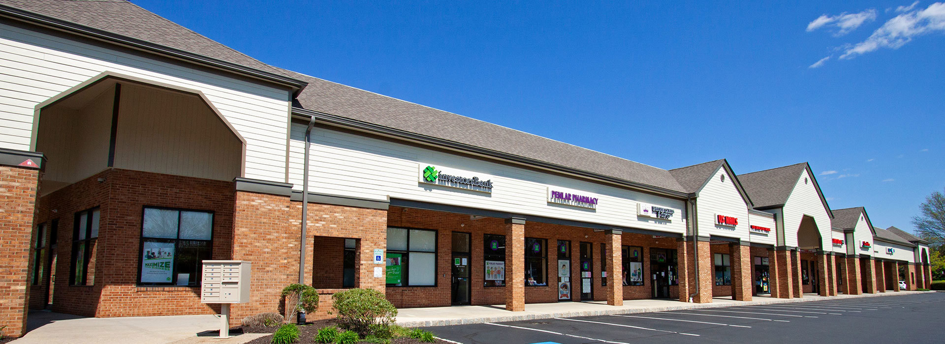 Manors Corner Shopping Center