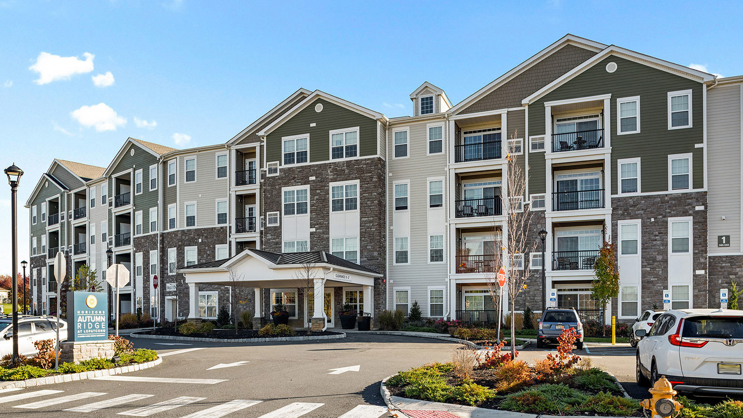 Horizons at Autumn Ridge 55+ active adult garden apartments with on-site parking in Lopatcong, NJ – Horizons at Autumn Ridge