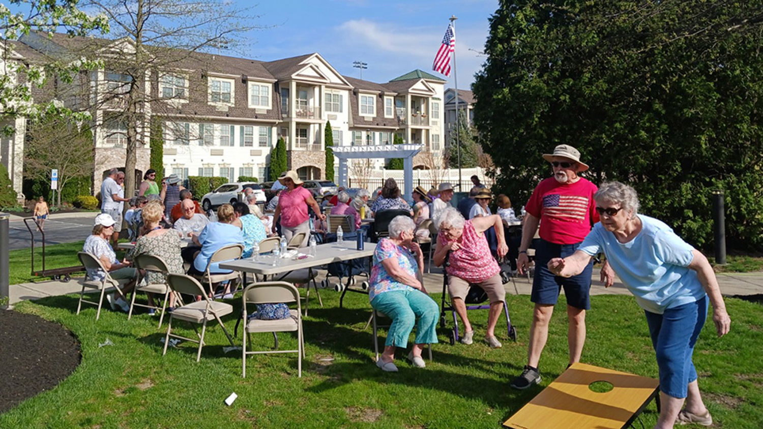 Larken Associates Celebrates Grand Opening of New Outdoor Amenity with Ribbon Cutting at Horizons at the Village at Whitehall