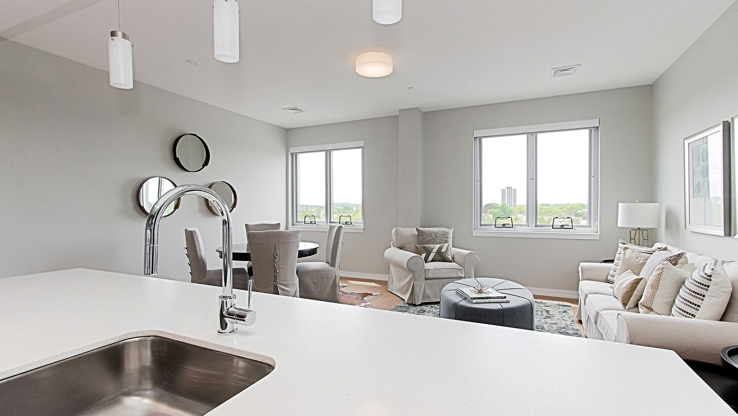 The Pinnacle at 65 Luxury apartment kitchen and living room in Bethlehem, PA – The Pinnacle @ 65