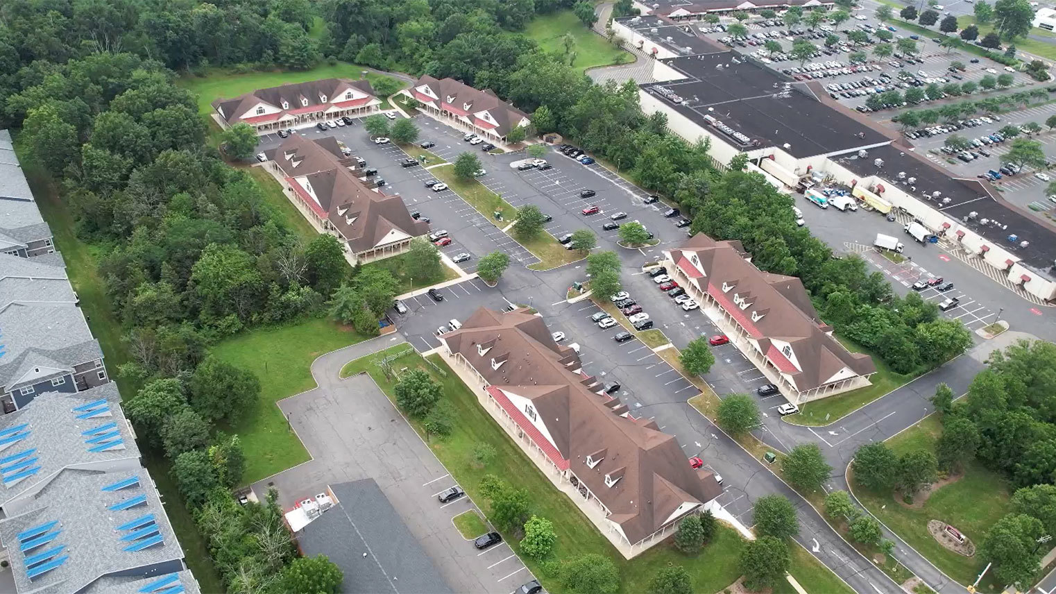 Suite Life at Amwell Commons Turn-key offices for lease Hillsborough, New Jersey - Amwell Commons