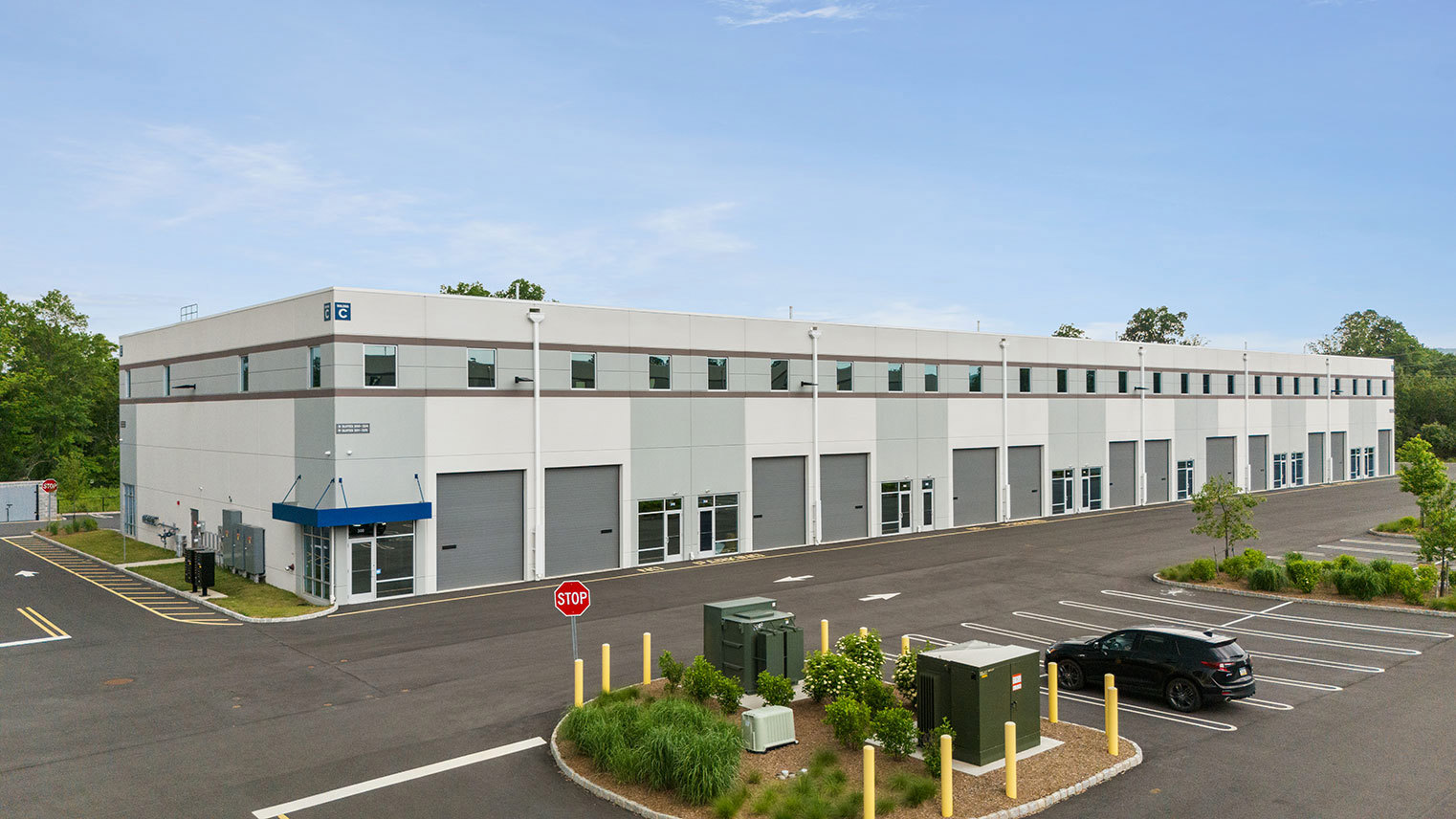Flemington Junction Business Center Industrial flex space for rent in Flemington, NJ – Flemington Junction Business Center
